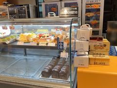 -UH祐禾(武汉武商MALL店)