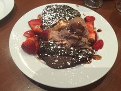 -Pancakes on the rocks(Darling Harbour)