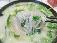 -肥汁米蘭香港米线(长宁来福士店)