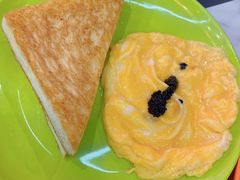 黑松露滑蛋多士-澳门陈光记烧味饭店(万象城店)