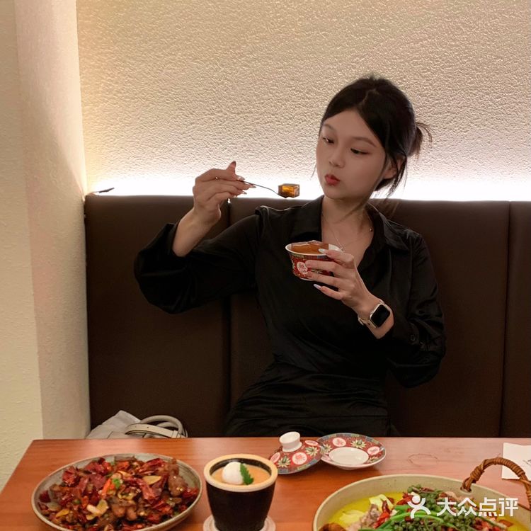 石狮这家川小馆好吃是好吃…就是太费饭了…