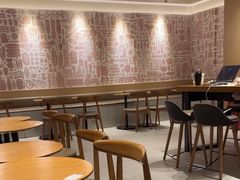 -星巴克臻选(上海中环广场2F店)