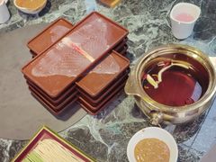 -慢丽江·云南野生菌土鸡锅(西山店)