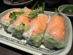 -大头虾越式风味餐厅(光明广场店)