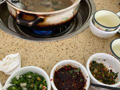 -杨记山珍鸡煲菌汤锅