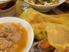 -川流不息·地道川菜·小龙虾(新松江路店)