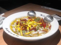 老坛子酸菜鱼-太二酸菜鱼(群光广场店)