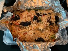 鱼香肉丝炒饭-同心如意传统铜火锅