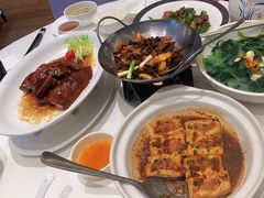 -云庭汇·粤菜海鲜(东盟盛天地店)