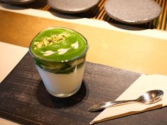 -luutosa  cafe & tea 鹿兔山