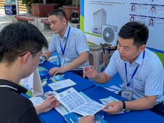 -武汉大学附属爱尔眼科医院(湖北总院)