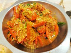 -郑记•不夜城烧烤•龙虾•虾蟹(黄鹤楼店)