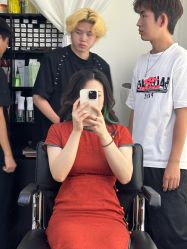 -V7 HAIR SALON