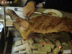 烤羊腿-柿子树炭烤羊腿(金台路店)