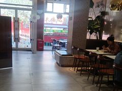 -德克士(亚中商城店)