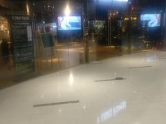 -VLines耀能运动24小时·月付制健身(京广桥店)