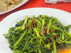 -新峰肉骨茶