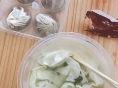 -笑来喜馄饨小笼工坊店(湖滨街店)