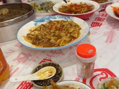 -李记饺子·非遗美食·江西菜(建设路店)