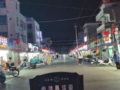 -侨港风情街