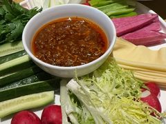 -关东小磨东北菜(上海长风大悦城店)