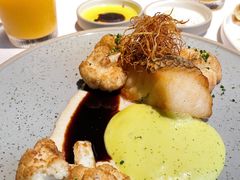 煎鳕鱼配葱味蛋糕花椒汁-Bistro Wang 牛排馆