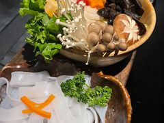 -湊湊火锅·茶憩(新中关购物中心店)