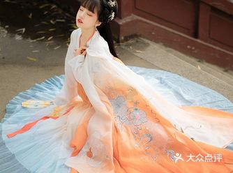 仙楚姬——大鱼海棠 北冥有鱼,其名为鲲,南海有花