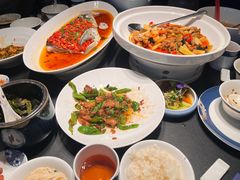 -凤凰湘语·平价海鲜餐厅(浦东旗舰店)