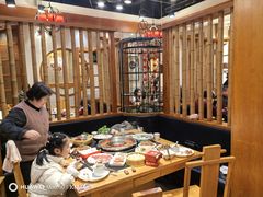 -一斗火锅·招财羊毛肚(北温泉九号店)