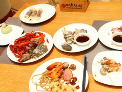 -现代华天大酒店海鲜自助餐(芙蓉南路店)