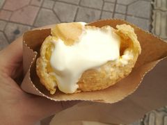 香草脆皮冰淇棱泡芙-老香港蛋糕(梓桐苑店)