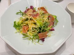 伊利比亚火腿蔬菜沙拉-北京厨房(西安SKP店)