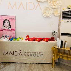 -MIDA蜜哒•科技逆龄美肤连锁