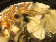 -阿西土陶牦牛汤锅