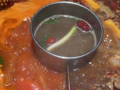 -巴渝瓦肆重庆鲜火锅(宝龙环湖店)