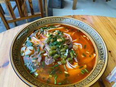 -肇兴特色牛肉粉
