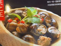 -谢大姐非遗啤酒鱼(君豪店-黑金店)