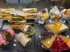 -星巴克臻选(惠州华贸天地1楼店)