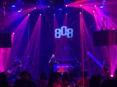-808 LiveHouse