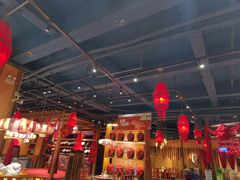 -老滇山寨•云南特色菜•地方菜•民族风情歌舞表演(金碧店)