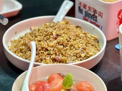 -龙巢盱眙龙虾·牛蛙·烧烤宵夜(八卦岭店)