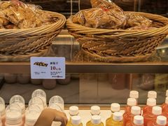 -BROAD面包路·欧式面包(龙湖时代C馆店)
