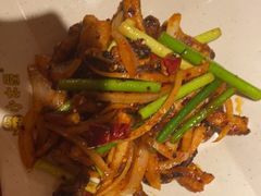 -冰川冷面·延边菜·炭烤串(观前店)