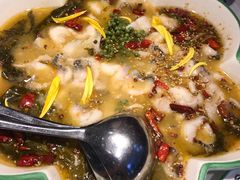 撒椒酸菜鱼-撒椒·四川江湖菜(大族广场店)