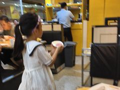 -黄记煌三汁焖锅(1818广场店)
