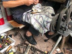 -静安寺修鞋修包修拉链