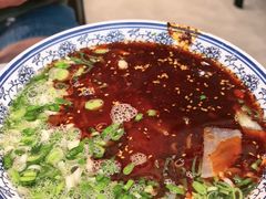 -德元兰州纯汤牛肉面(龙阳路店)