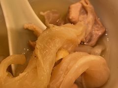 -沙龙酒家