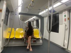 -席娜卡琳火车铁道夜市